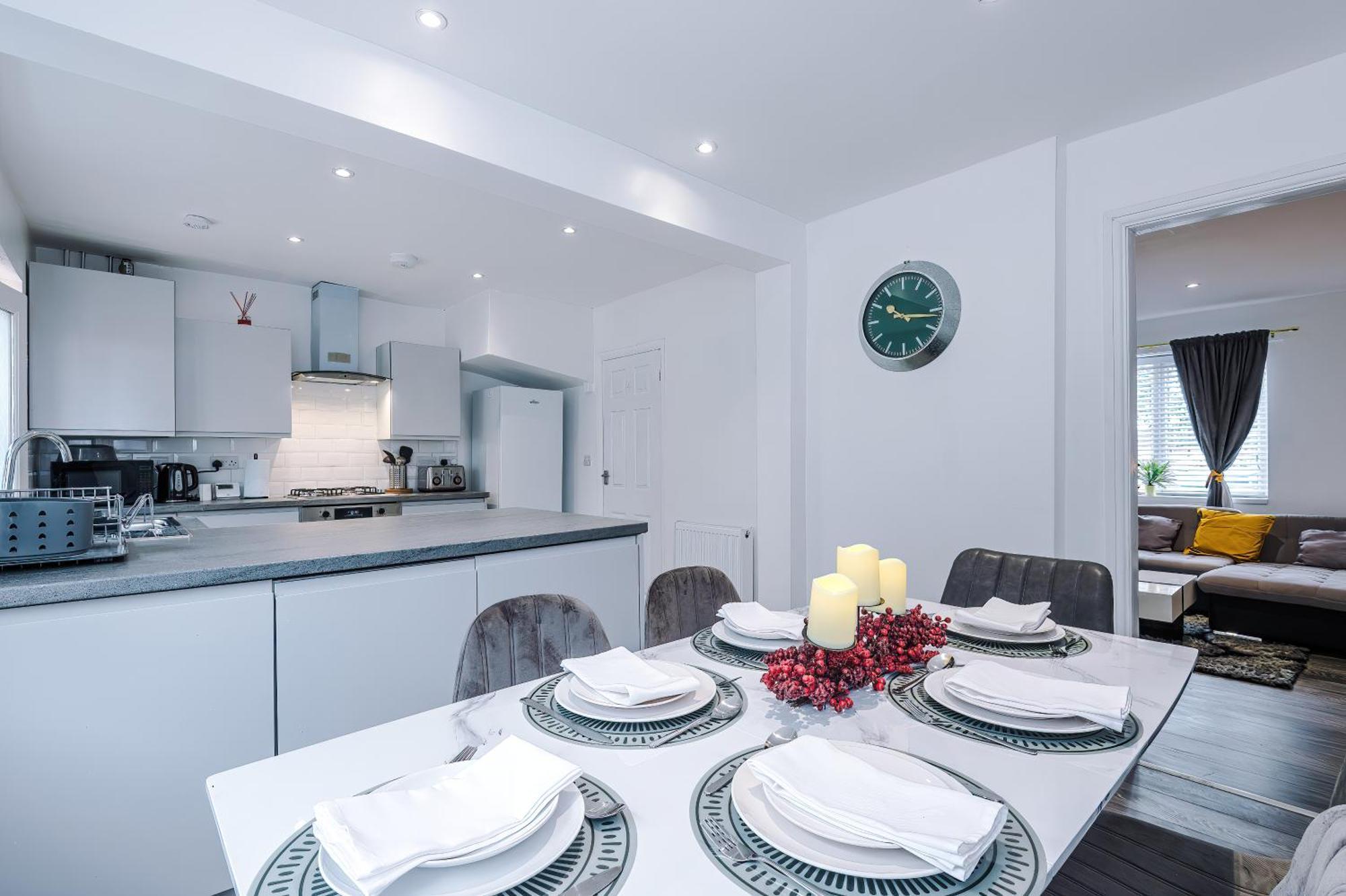 Comfort Place - 3 Bedroom House In Chester - Sleeps 6 Экстерьер фото