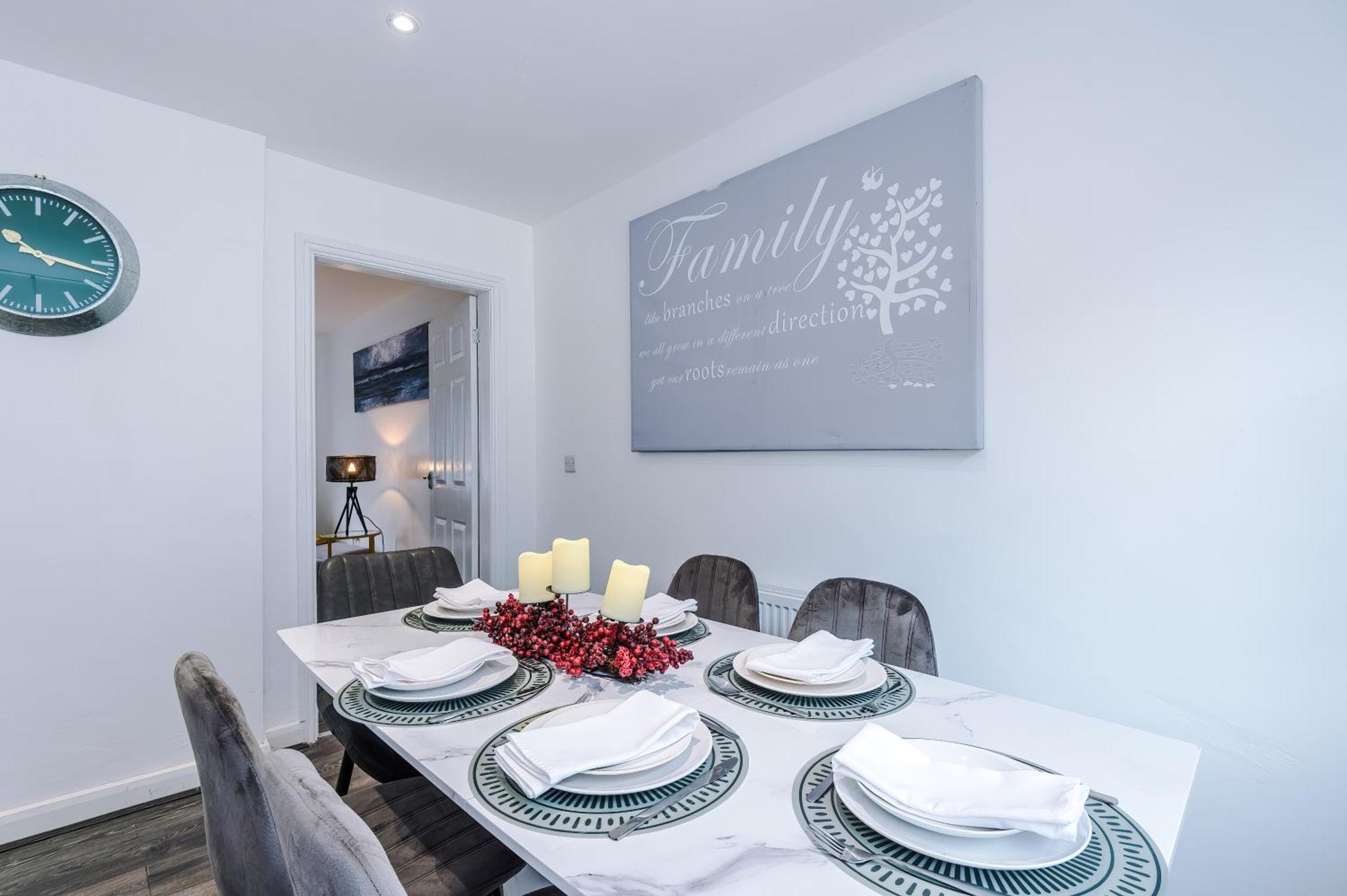 Comfort Place - 3 Bedroom House In Chester - Sleeps 6 Экстерьер фото