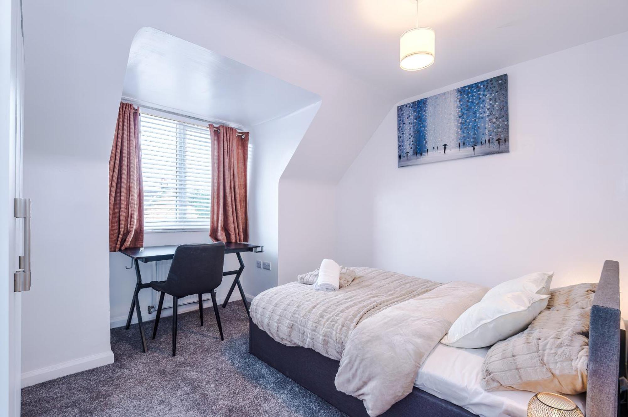 Comfort Place - 3 Bedroom House In Chester - Sleeps 6 Экстерьер фото