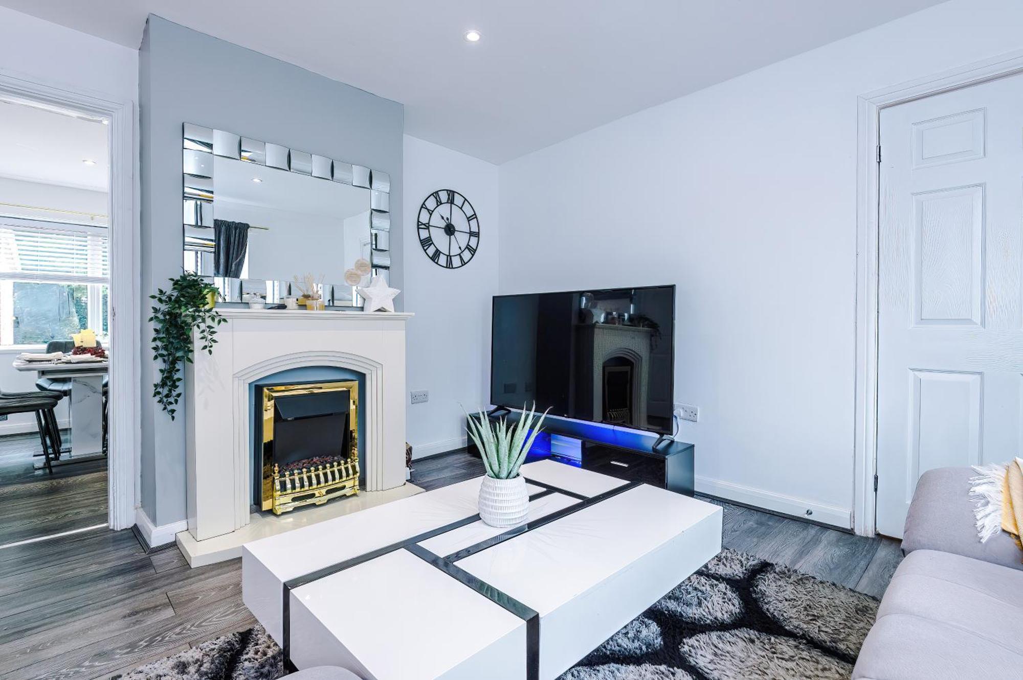Comfort Place - 3 Bedroom House In Chester - Sleeps 6 Экстерьер фото